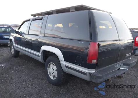 1995 Chevrolet Suburban K1500 from USA, damaged, VIN 1GNFK16K3SJ394343